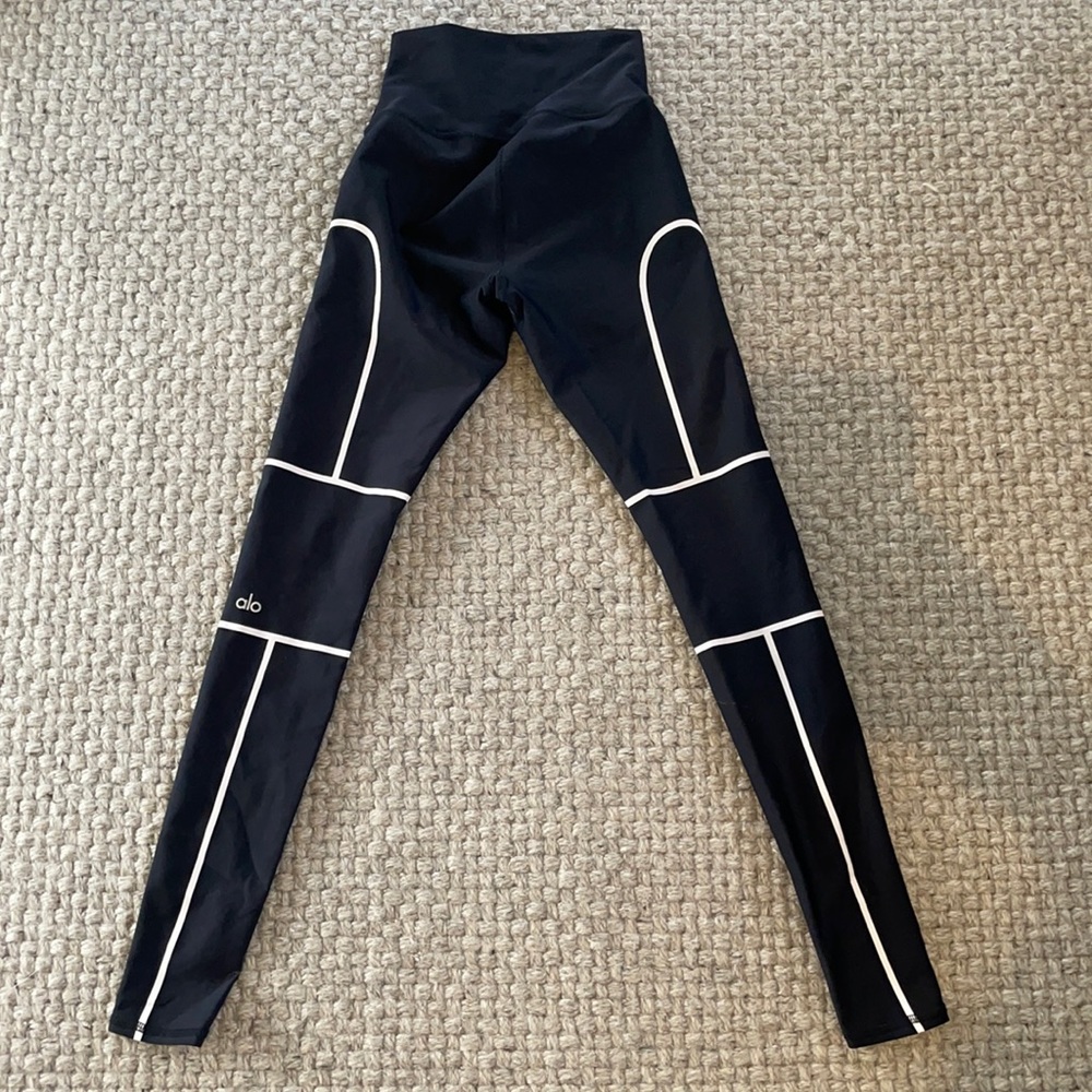 Alo pants